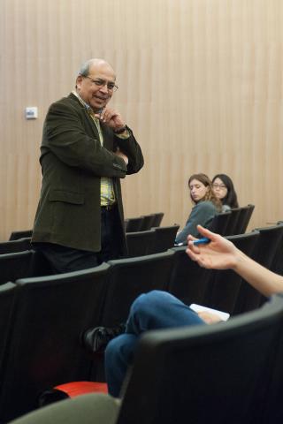 Ashok Goel in the Classroom